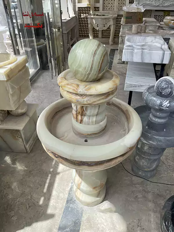 آبنما سنگی