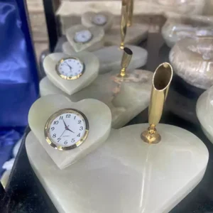 ساعت سنگی طرح قلبی