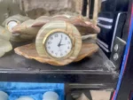 ساعت سنگی صدفی