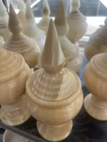 شکلات خوری سنگی