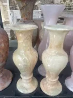 گلدان سنگی سبز