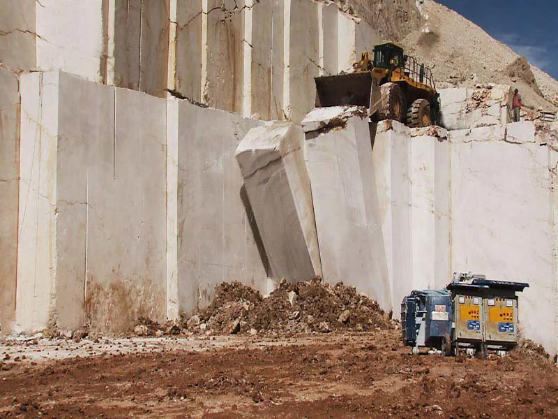 معدن سنگ تراورتن ایران